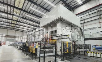 【产品动态】“汽车减沉利器”，尊龙Z6机械人打造高强钢热成形出产线，为你赋能增效！